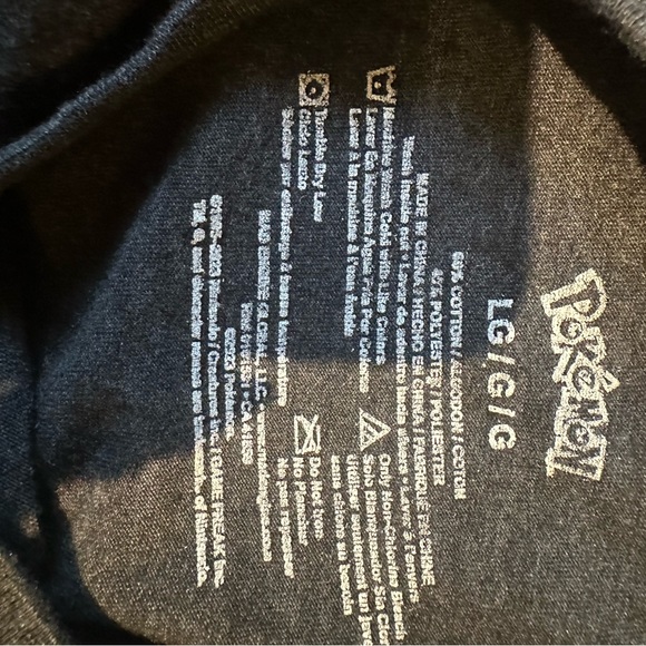 Pokemon Pikachu skateboarding tee short sleeve anime character crew neck tshirt - Picture 2 of 3